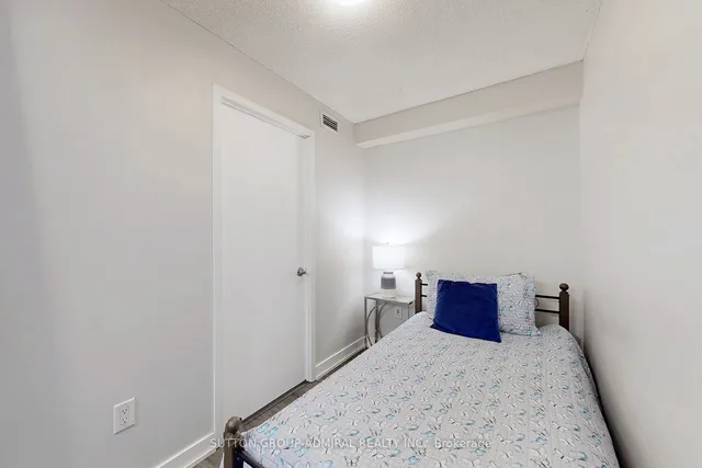 Additional image 27 of 21 Iceboat Terr Unit 1703