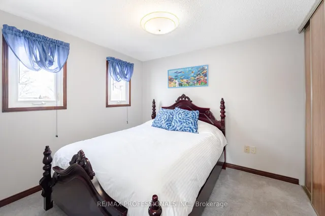 Additional image 21 of 10 Oleander Cres