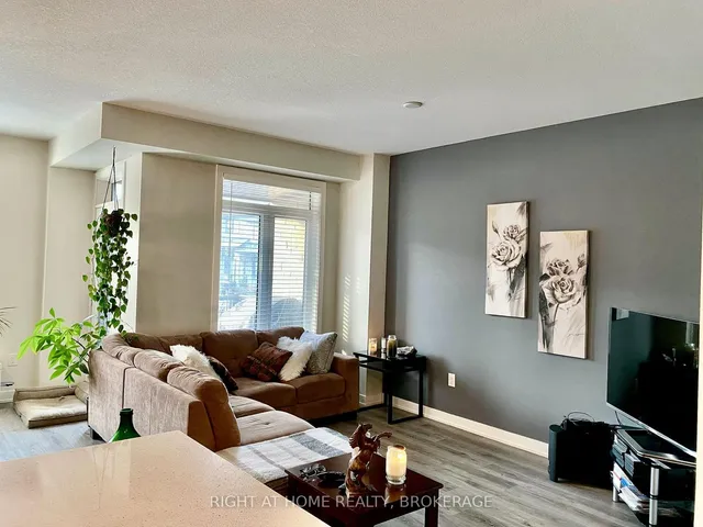 Additional image 3 of 590 North Service Rd Unit 85