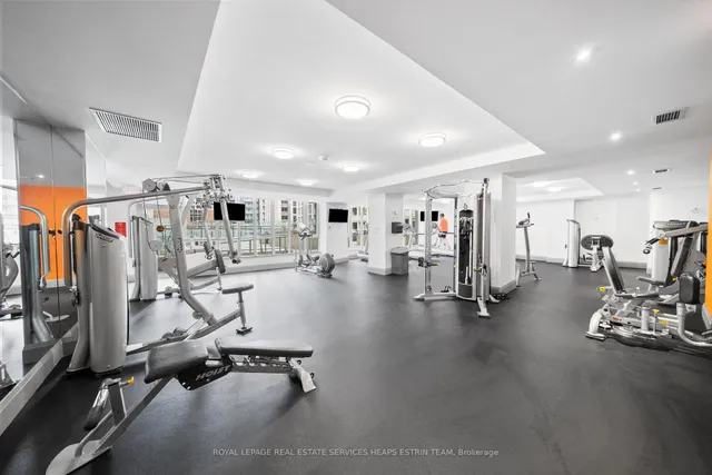 Additional image 29 of 35 Bastion St Unit 825