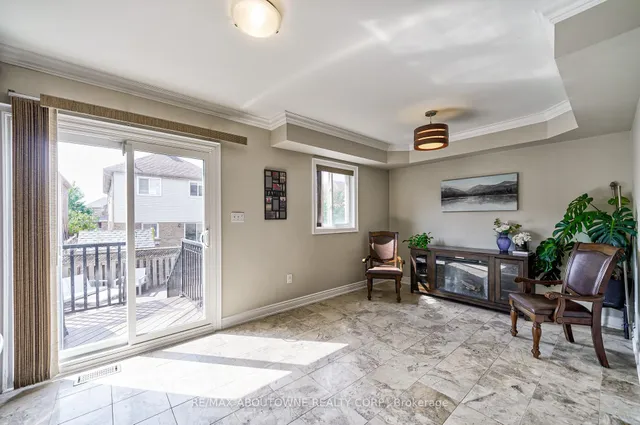 Additional image 13 of 6098 Rowers Cres