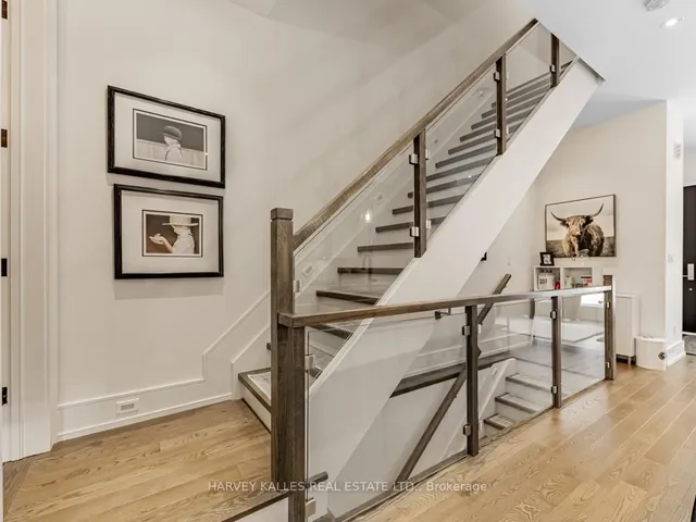 Additional image 18 of 74 Woburn Ave