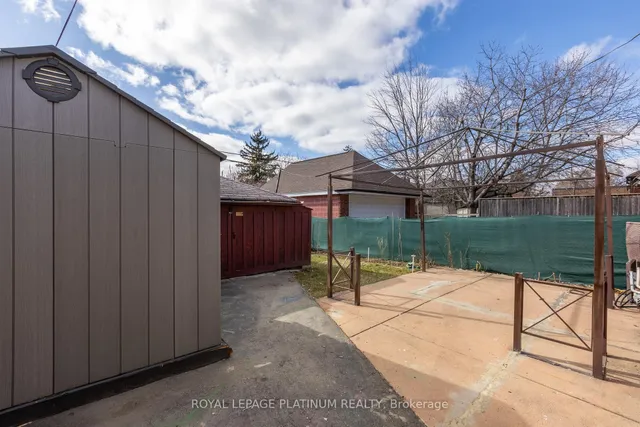 Additional image 28 of 1788 Keele St