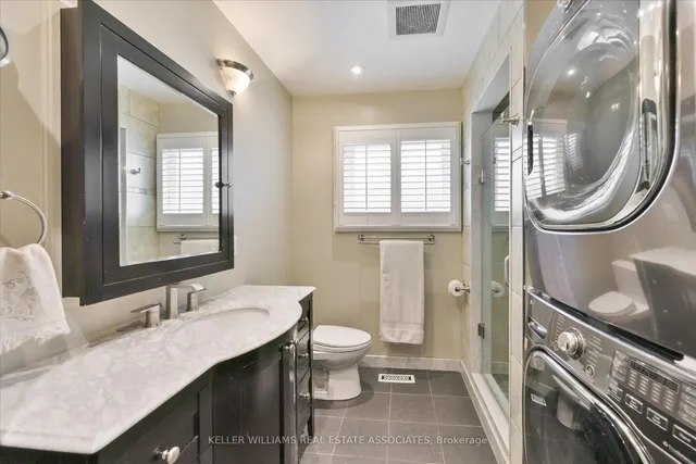 Additional image 28 of 33 Hartford Tr