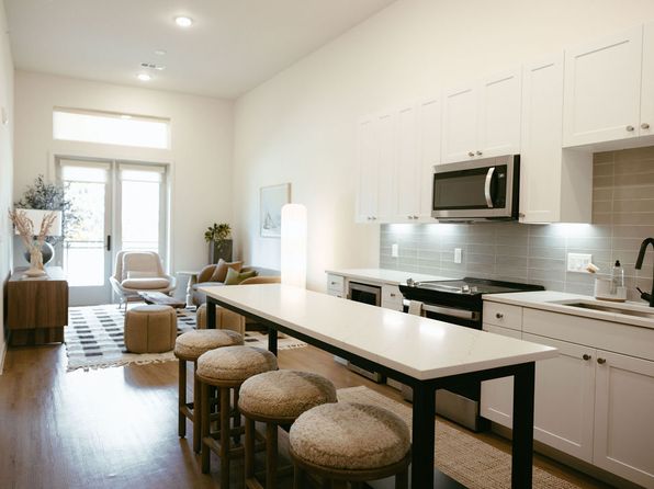 900 E Colorado Blvd, Dallas, TX Unit 3, Dallas, TX 75203