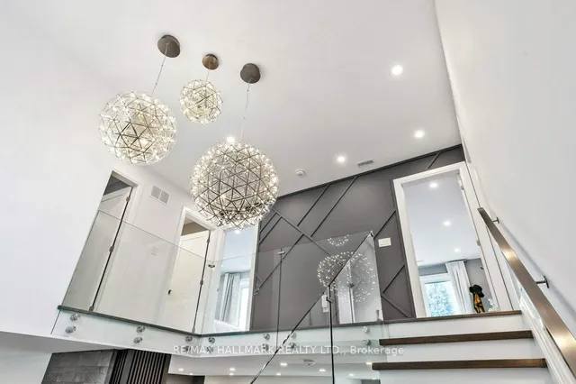 Additional image 21 of 3 Averdon Cres