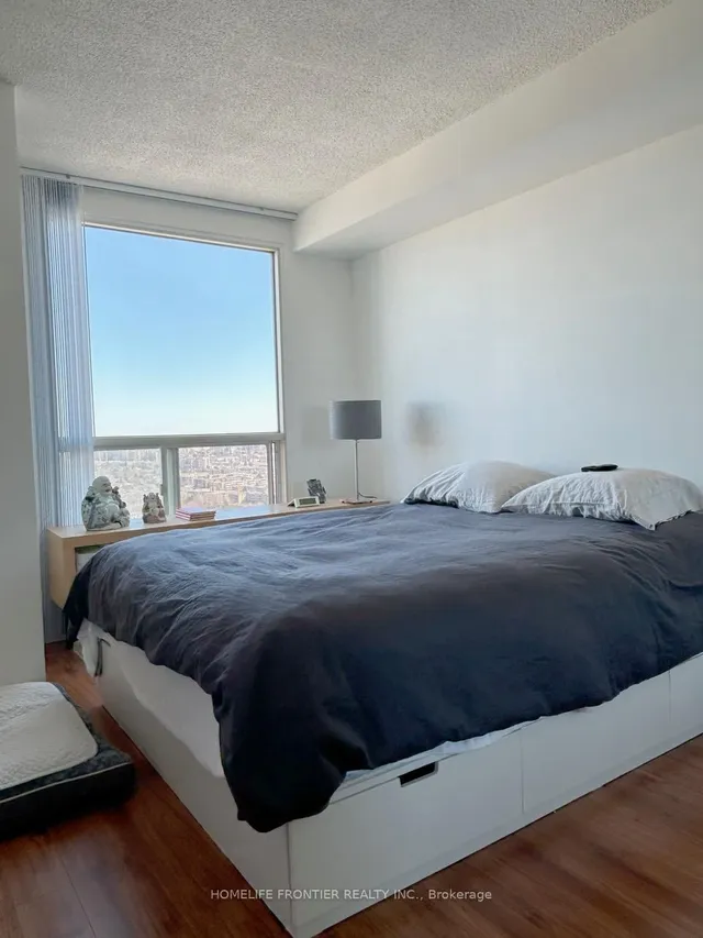 Additional image 8 of 7 Concorde Pl Unit 2603