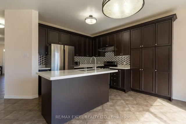 Additional image 26 of 54 Grasswood St