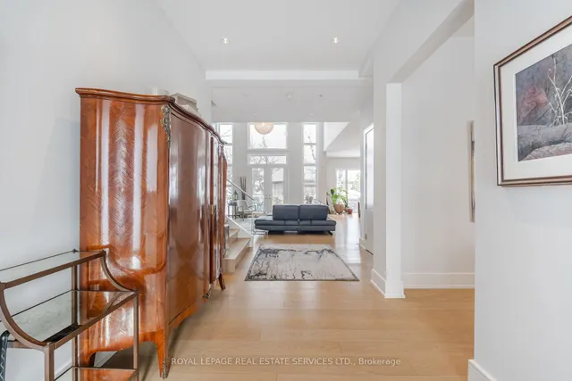 Additional image 4 of 14 Reigate Rd