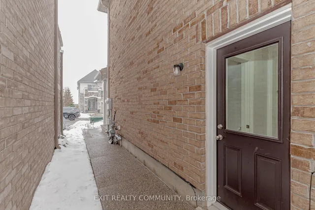 Additional image 21 of 31 Lola Cres