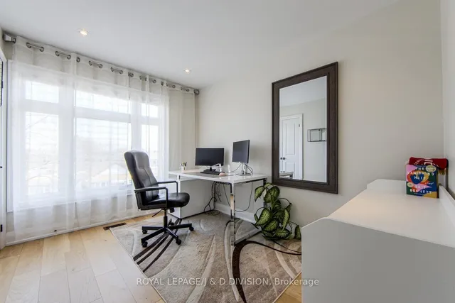 Additional image 32 of 76 Twenty Ninth St