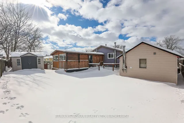 Additional image 9 of 52 Yorkdale Cres