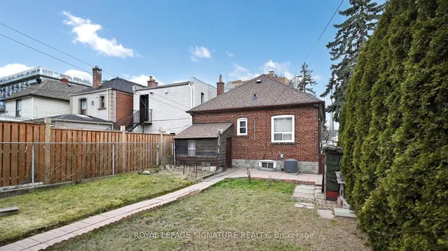 Additional image 31 of 1625 Keele St