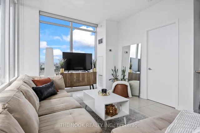 Additional image 24 of 170 Fort York Blvd Unit 2602