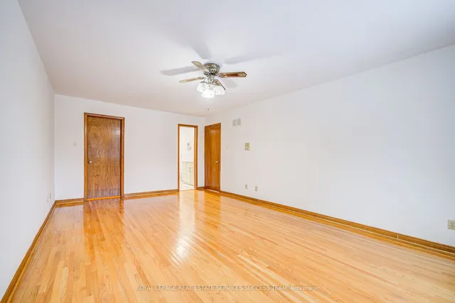 Additional image 24 of 16 Clayland Dr