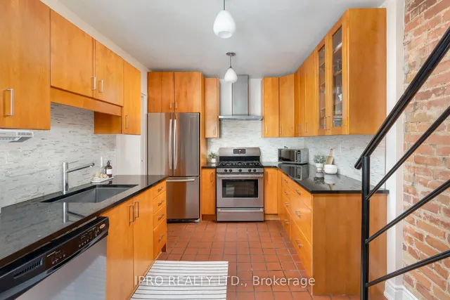 Additional image 10 of 85 Strathcona Ave