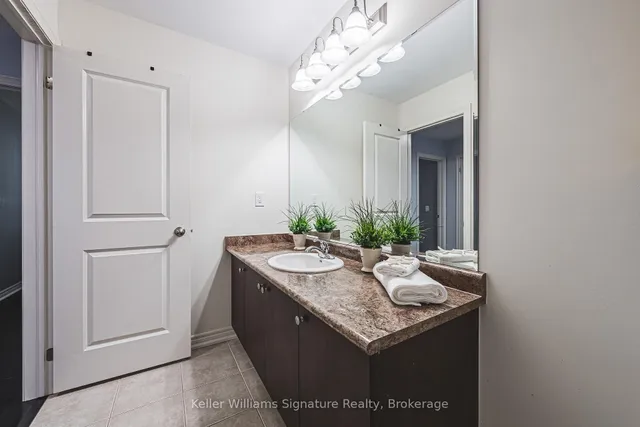 Additional image 26 of 27 Dufay Rd