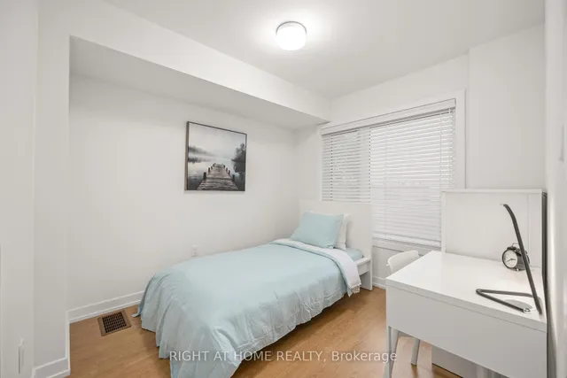 Additional image 8 of 1557 MIDLAND Ave