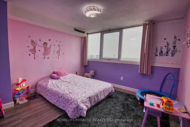 Additional image 10 of 150 Neptune Dr Unit Ph-2