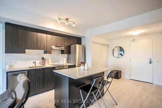 Additional image 7 of 408 Browns Line Unit 603