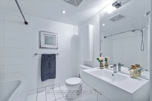 Additional image 15 of 15 Iceboat Terr Unit 2015