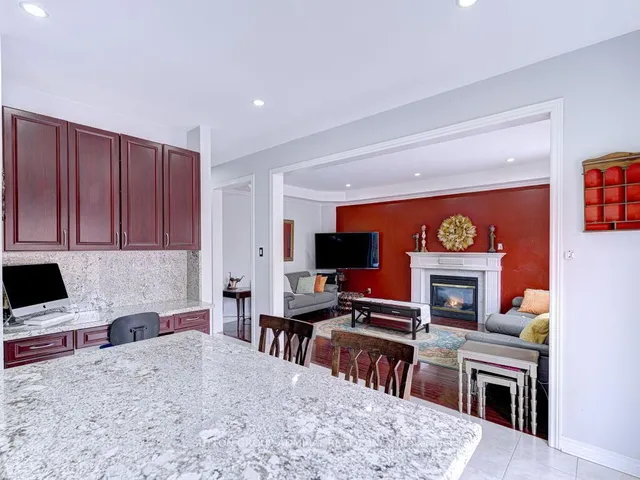 Additional image 21 of 14 Maple Valley St