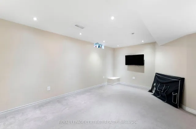 Additional image 27 of 153 Albright Rd