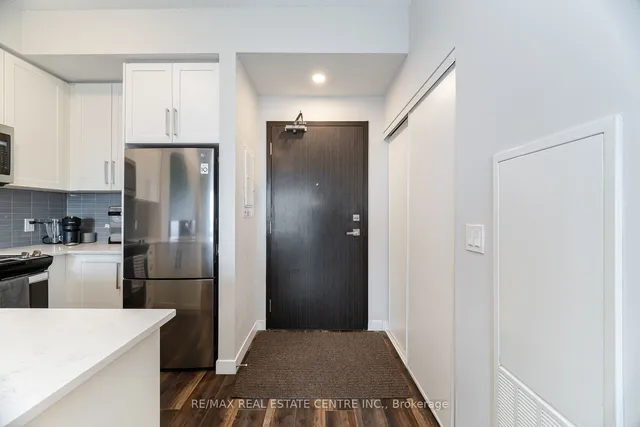 Additional image 5 of 15 Queen St Unit 710