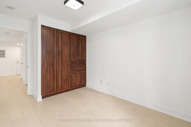 Additional image 22 of 140 Simcoe St Unit 1412