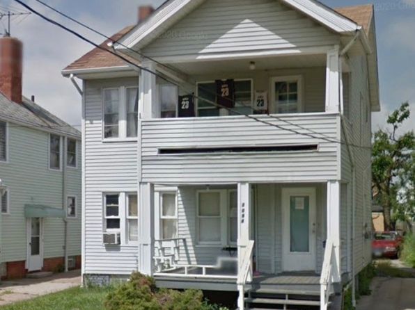 2094 W 104th St, Cleveland, OH 44102