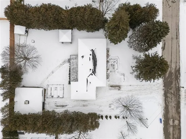 Additional image 30 of 54 Aberdeen Ave