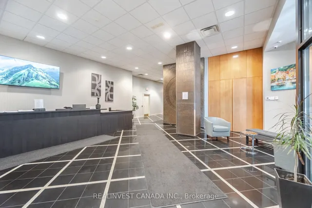 Additional image 5 of 2737 Keele St Unit 905