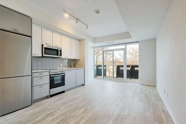 Additional image 4 of 1630 Queen St Unit 418