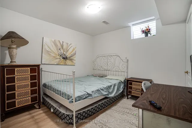 Additional image 24 of 88 Scarletwood St