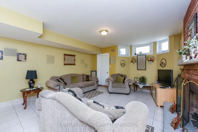 Additional image 25 of 8 Greenlaw Ave