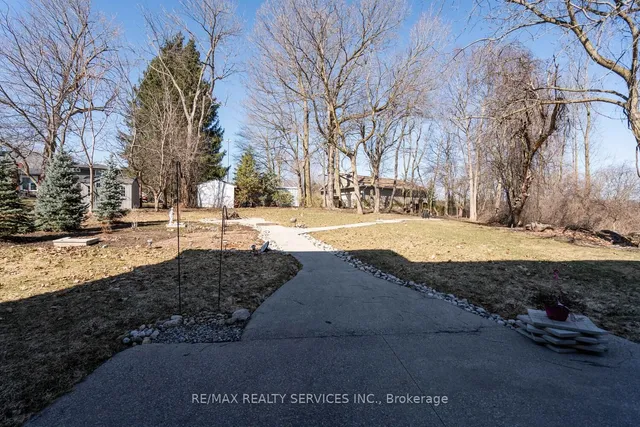 Additional image 44 of 945 PONDCLIFFE Crt