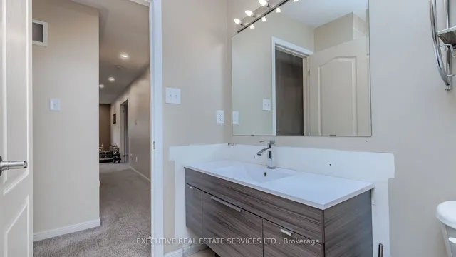 Additional image 33 of 1129 Meighen Way