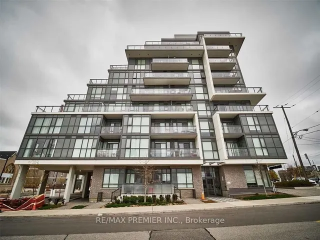 16 McAdam Ave Unit 302
