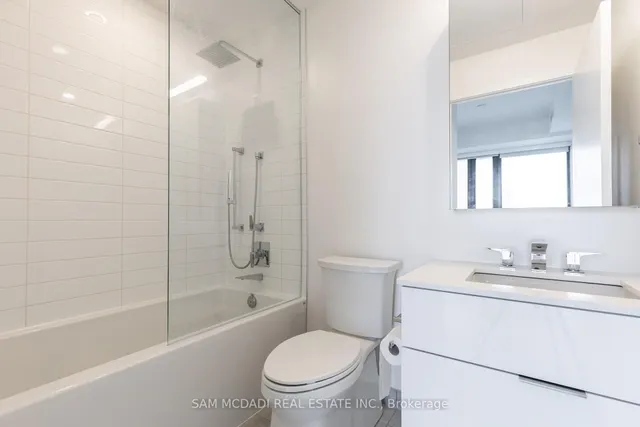 Additional image 9 of 20 Lombard St Unit 3608