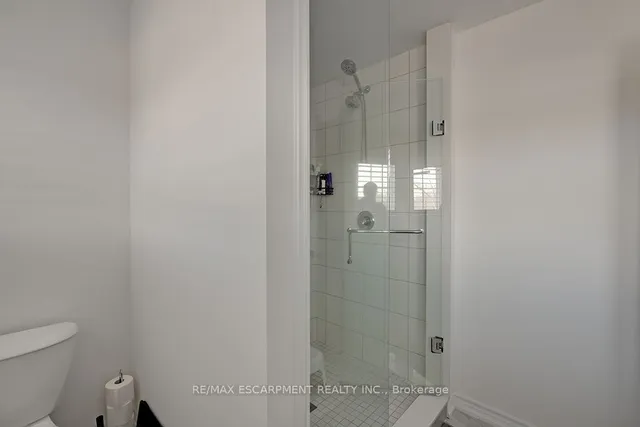 Additional image 20 of 44 Mccurdy Ave