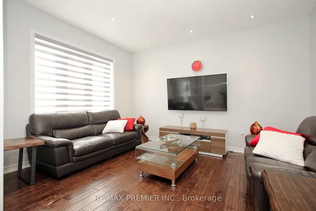 Additional image 7 of 53 Baby Pointe Tr