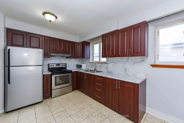 Additional image 10 of 7240 Dellaport Dr