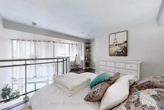 Additional image 30 of 255 Richmond St Unit 401