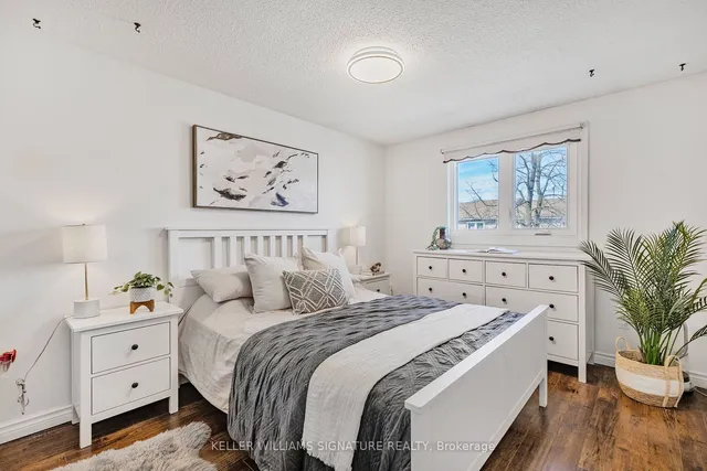 Additional image 3 of 33 Rochelle Ave Unit 48