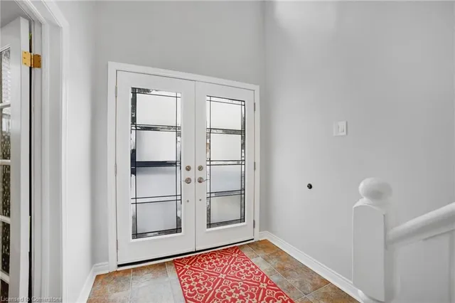 Additional image 38 of 12 Portal Crt