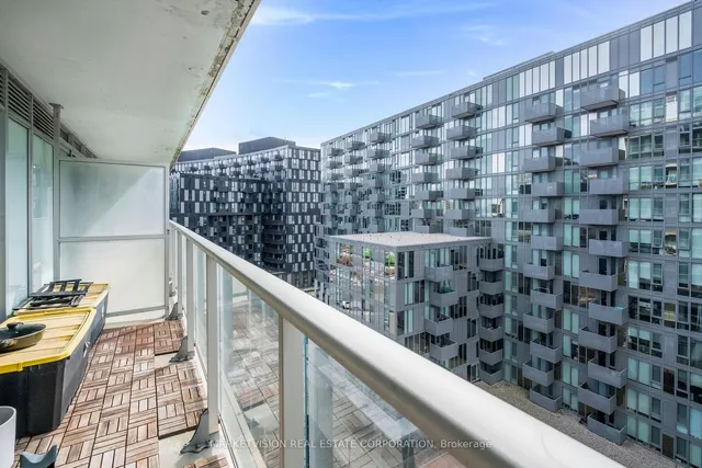 Additional image 21 of 565 Wilson Ave Unit 806