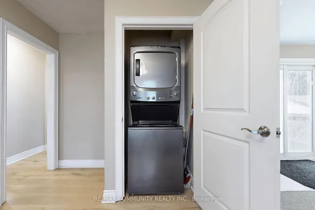 Additional image 9 of 142 Meighen Ave