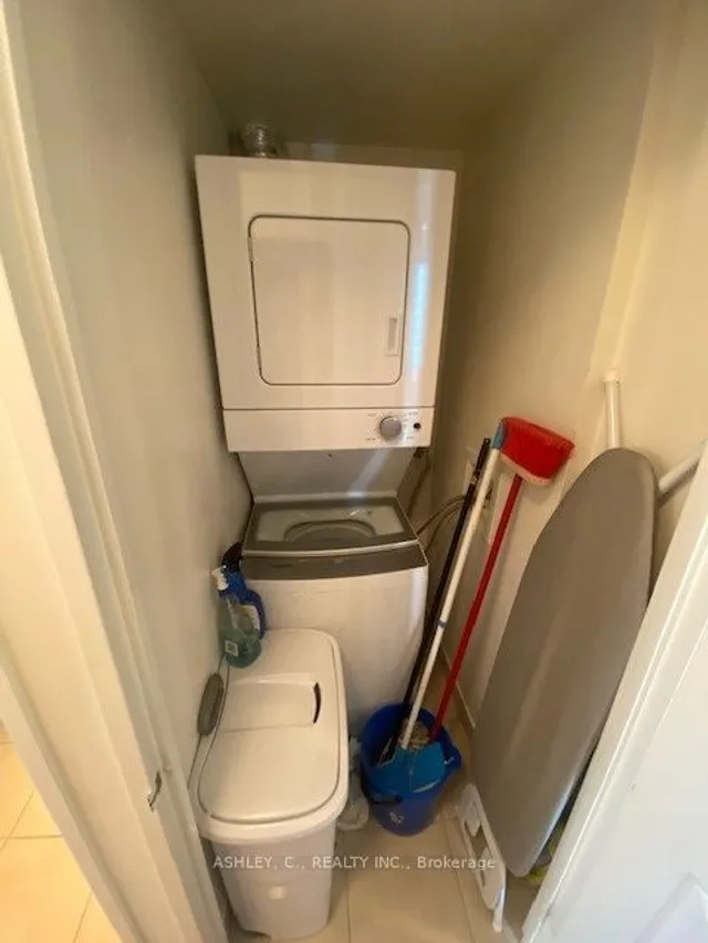 Additional image 13 of 23 Hollywood Ave Unit 1602