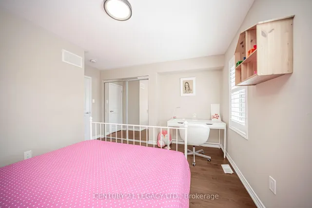 Additional image 33 of 33 Callandar Rd