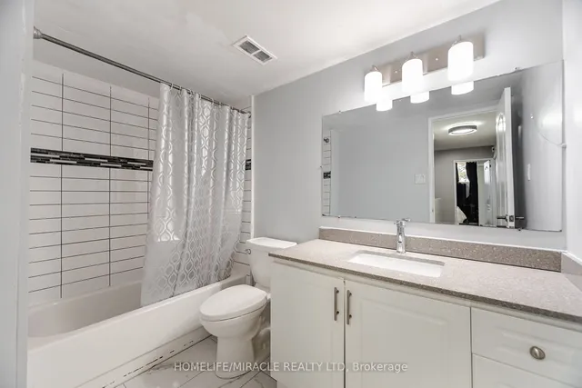 Additional image 34 of 2 Valhalla Inn Rd Unit 111